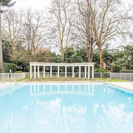 Guestready - Spacious Apt With Terrace Pools *