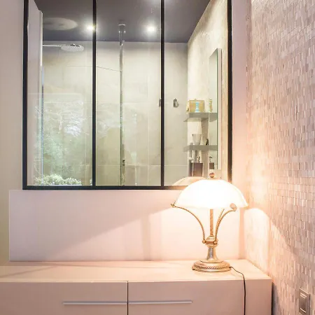 Guestready - Spacious Apt With Terrace Pools Apartment *