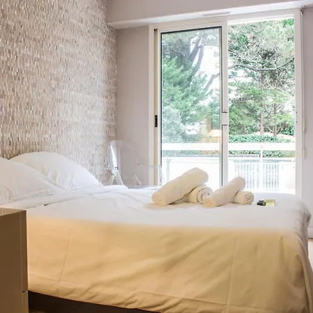Guestready - Spacious Apt With Terrace Pools *