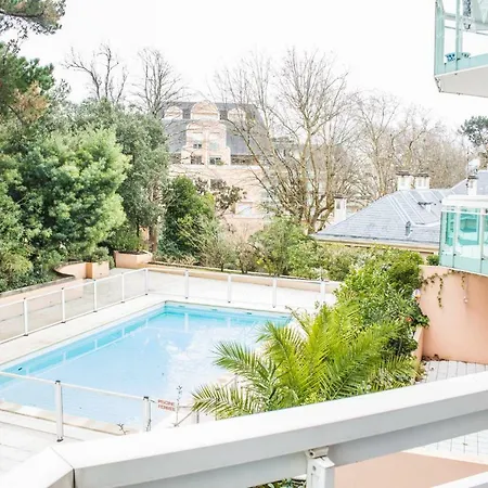 Guestready - Spacious Apt With Terrace Pools Biarritz
