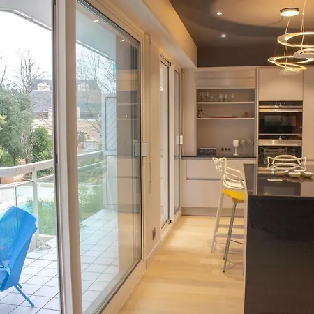 Guestready - Spacious Apt With Terrace Pools Daire Biarritz